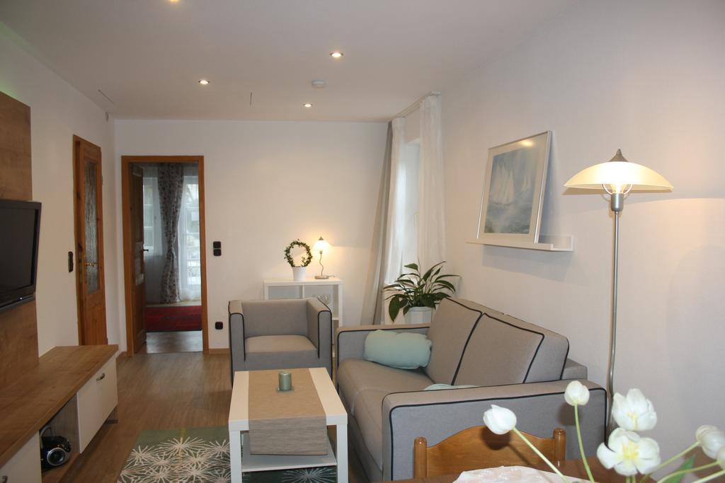 Ferienwohnung Am Ortenaupark 바트라이셴할 외부 사진